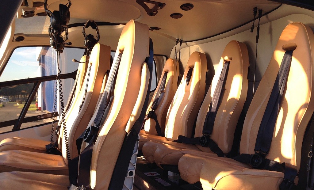 Hubschrauber-Flotte-air-dynamic-ec130-Innenraum