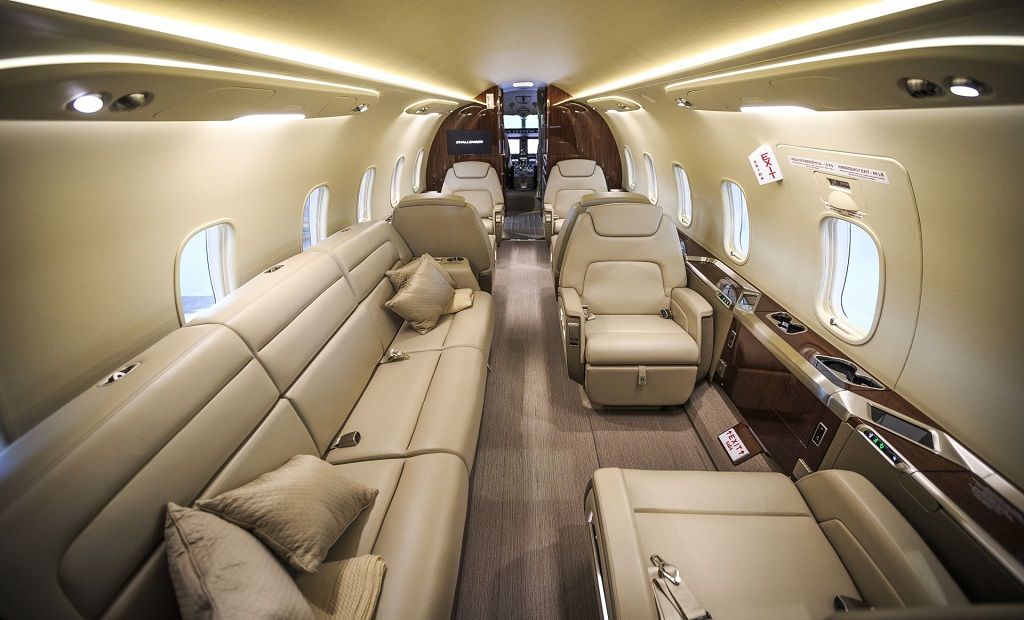 jet-fleet-air-dynamic-challenger350-interior.jpg